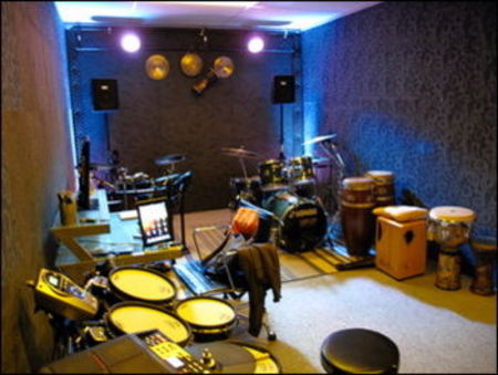 Studio8b.JPG